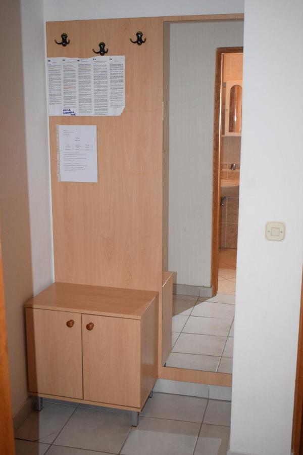 Apartments Loina Novalja Εξωτερικό φωτογραφία