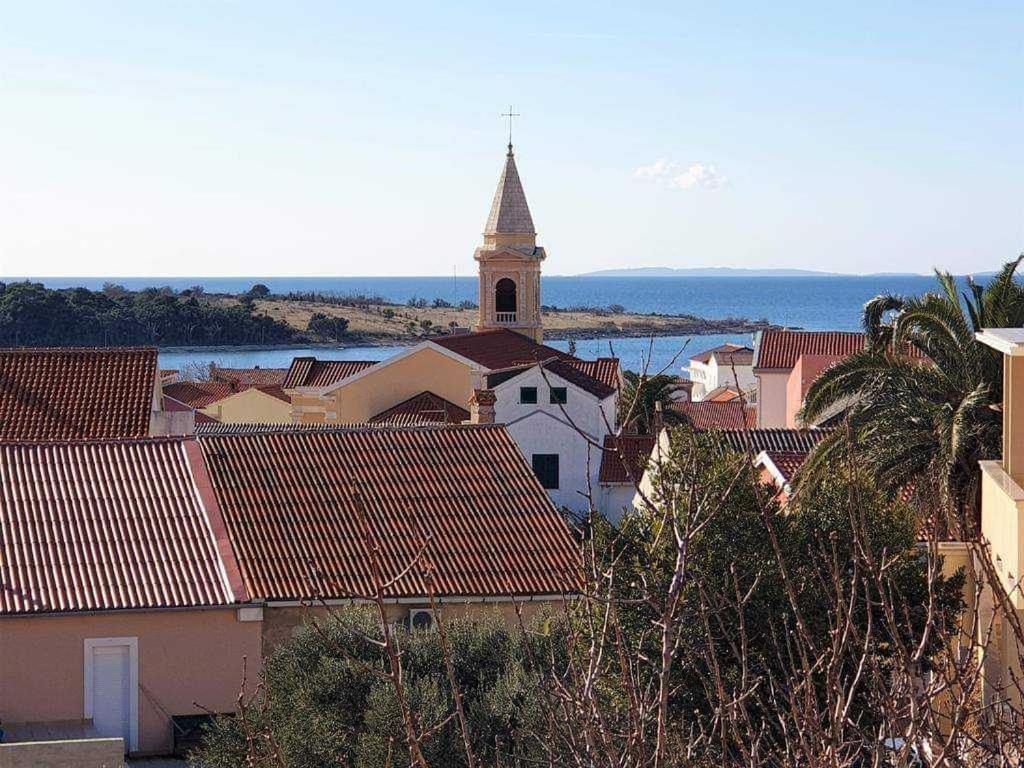 Apartments Loina Novalja Εξωτερικό φωτογραφία